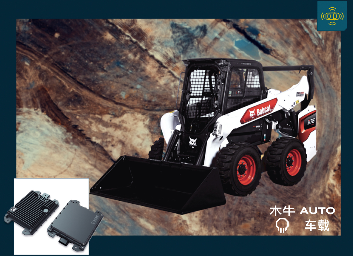 女警察脱了内裤掀起裙子被打屁股